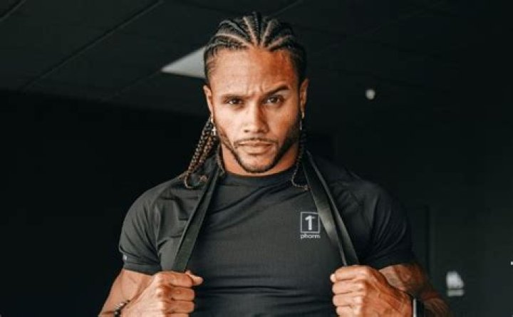 
Amerado Height, Weight, Net Worth, Age, Birthday, Wikipedia, Who, Instagram, Biography 
