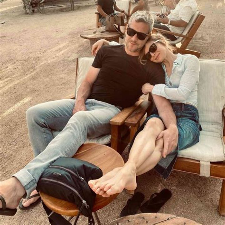 
Ant Anstead Ex Wife Who is Ant Anstead Ex Wife? 
