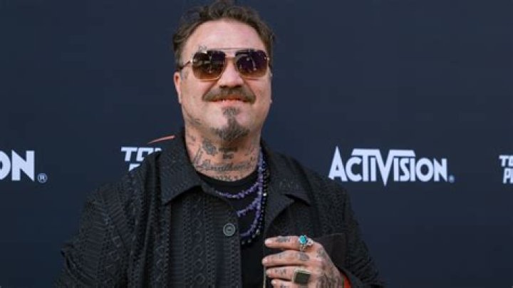 Bam Margera Height, Weight, Net Worth, Age, Birthday, Wikipedia, Who, Nationality, Biography