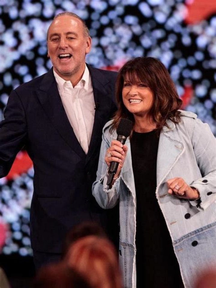 Bobbie Houston: Who Is Brian Houston’s Wife? Bobbie Houston Age, Net Worth