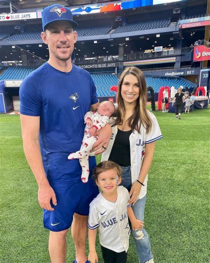 Chris Bassitt Brother- Who Is Matt Bassitt? Meet Him On Instagram