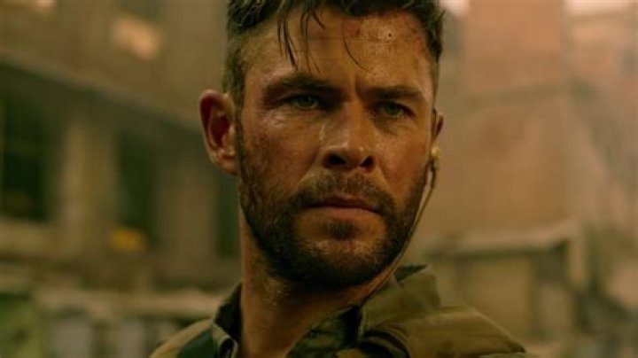 
Chris Hemsworth’s Extraction Could Become Netflix’s Biggest Movie 