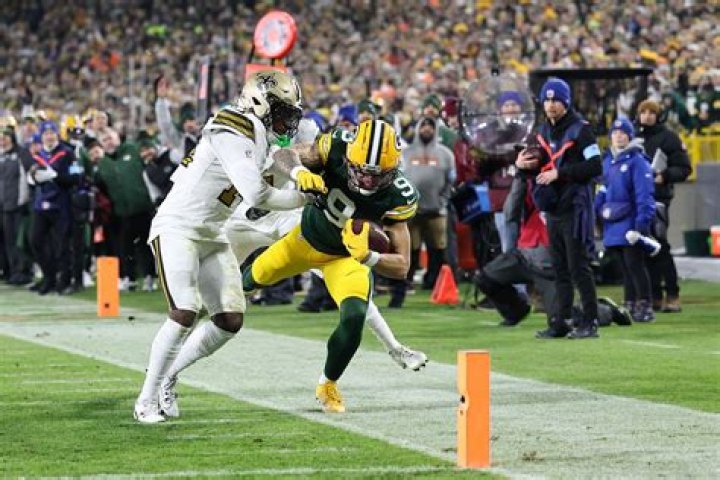 
Christian Watson injury update: Green Bay Packers WR suffers injury vs Denver Broncos 