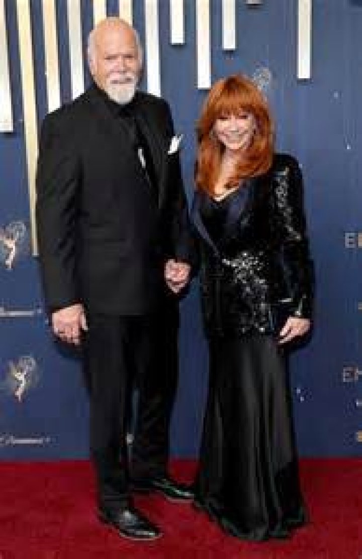 Fans Think Big Sky’s New Villian Reba McEntire’s Red Head Is Put On