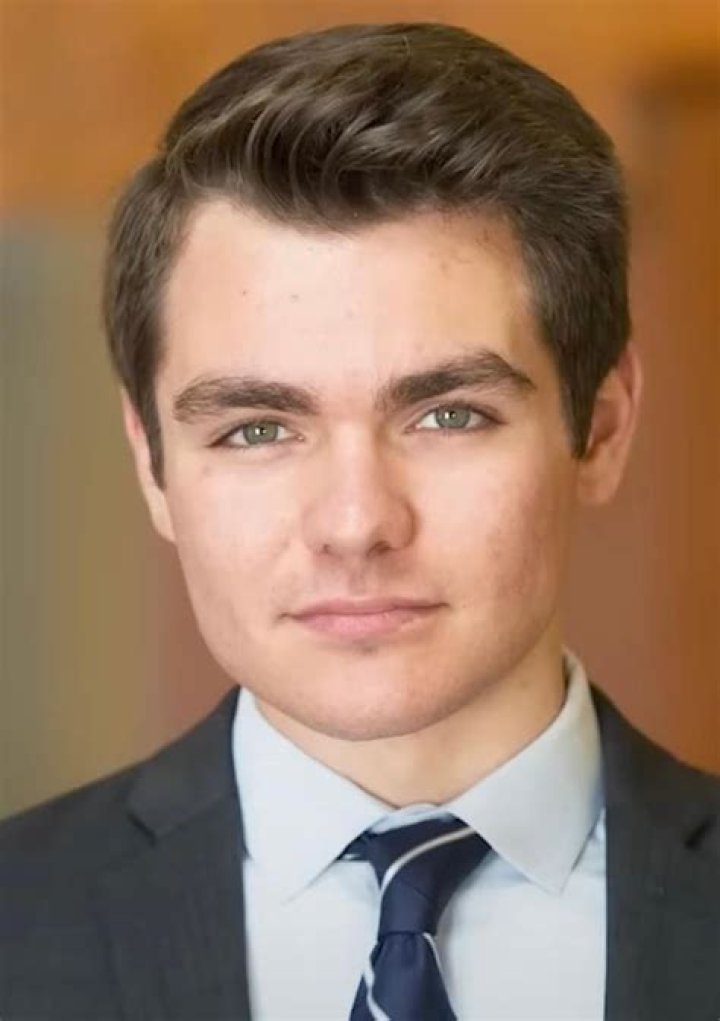 
Gerson Fuentes Height, Weight, Net Worth, Age, Birthday, Wikipedia, Who, Nationality, Biography 