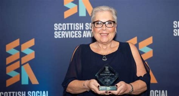 
Graeme Dott Wife Elaine Dott Is A Health Worker In Scotland 