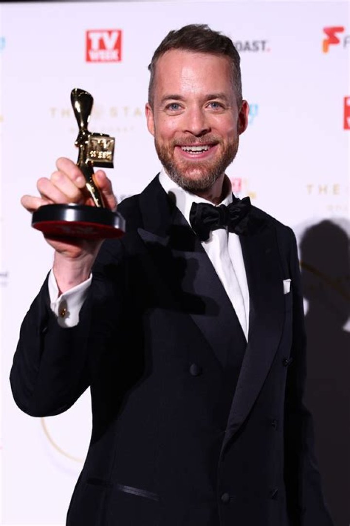 Hamish Macdonald Height, Weight, Net Worth, Age, Birthday, Wikipedia, Who, Nationality, Biography