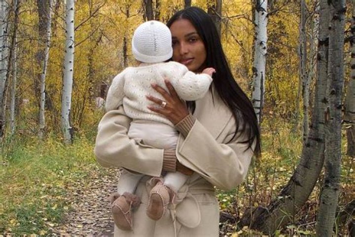 
Is Jasmine Tookes Pregnant, Who is James Tookes Husband? 
