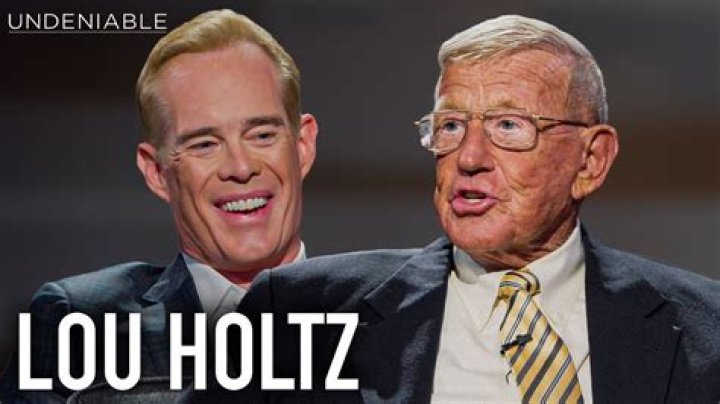 
Is Lou Holtz Still Alive? Know Lou Holtz Age, Net Worth, Wife, Daughter 