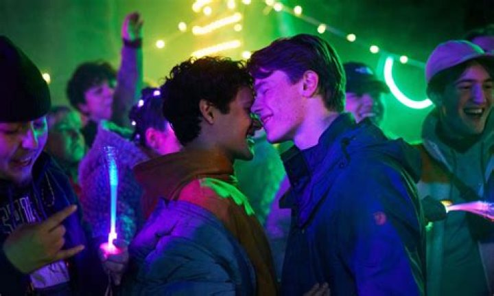 
Is Omar Rudberg Gay? Age, Height, Net Worth 