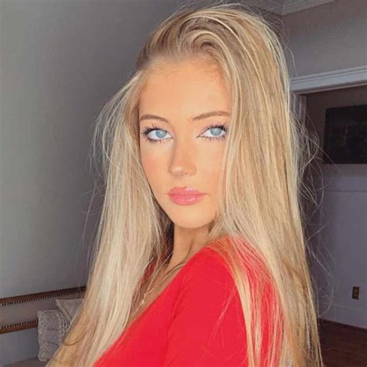 
Mari Rozmajzl Height, Weight, Net Worth, Age, Wiki, Who, Instagram, Biography 