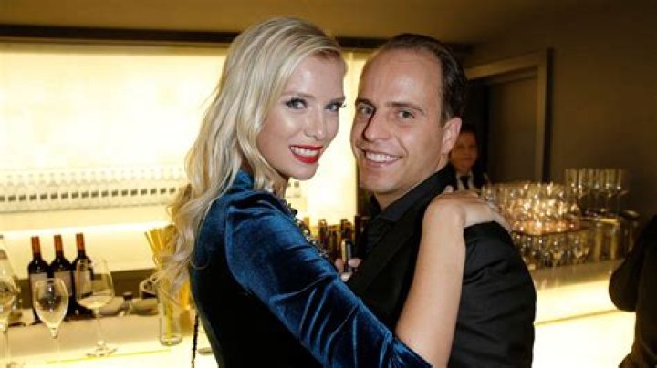 
Oksana And Daniel Kolenitchenko Realtionship Timeline and Split Rumors 