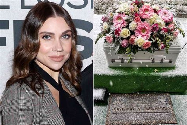 
Pregnant Jenna Johnson Mourns Death of ‘Beautiful’ Baby Niece Lennon: ‘Unimaginable’ 