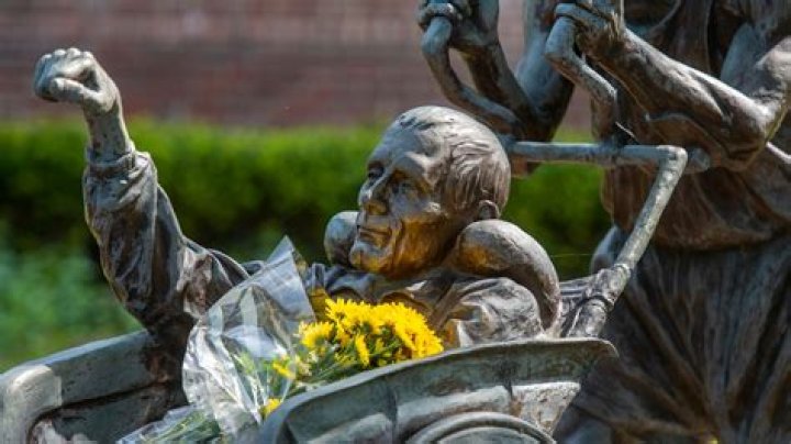 
Rick Hoyt Death Cause and Obituary: Died From Respiratory Complication 