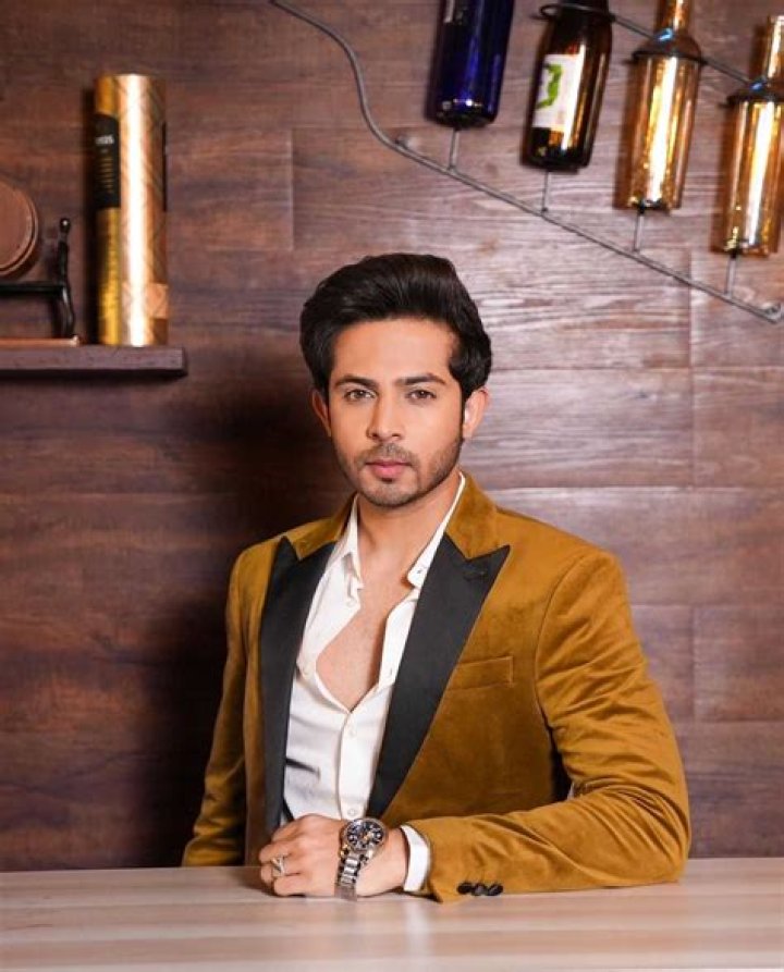 
Sagar Parekh 