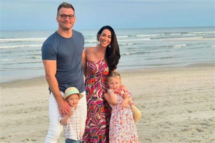
Stipe Miocic wife, Ryan Marie Carney Wiki Bio, age, nationality, ethnicity 