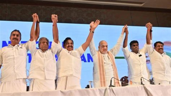 
Top BJP leaders call for truce between OPS and EPS in AIADMK 