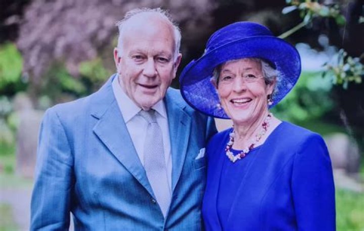 Who are Lara Spencers Parents? Lara Spencer Biography, Parents Name, Nationality and More