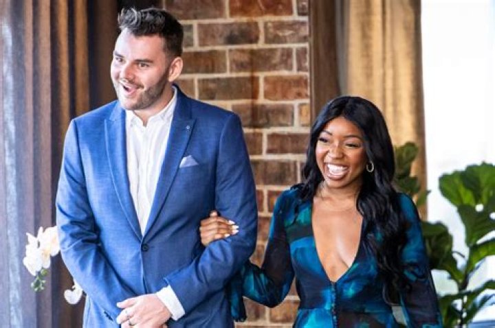 Who Is Cassandra Brett? Wee Man Wife Or Girlfriend – Are They Married?