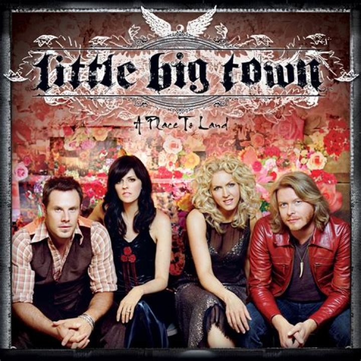Who is Karen Fairchild from “Little Big Town”? Her Wiki: Husband Jimi Westbrook, Net Worth, Height, Parents, High School